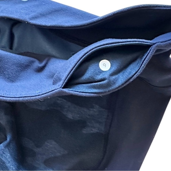 RARE LULULEMON WUNDER UNDER Sashiko Inkwell Navy Blue camouflage leggings Size 6 - Picture 7 of 11